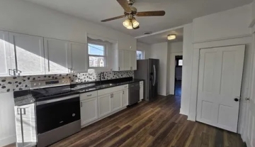 112 E Clinton St Clinton MO 14.jpg